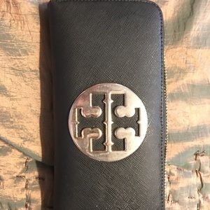 Authentic Tory Burch wallet